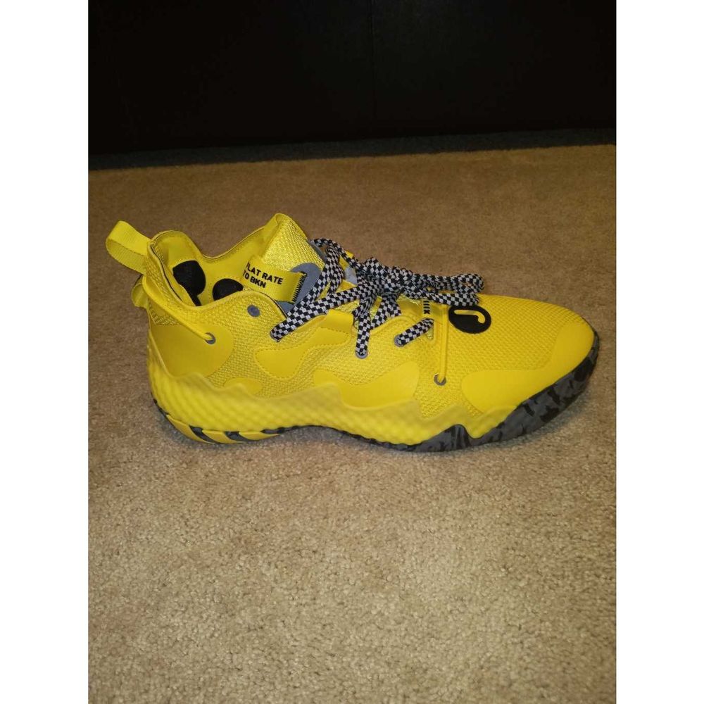 Adidas HARDEN Vol. 6 Taxi Men's basketball  size 13 Yellow/Black NWOB GV9586